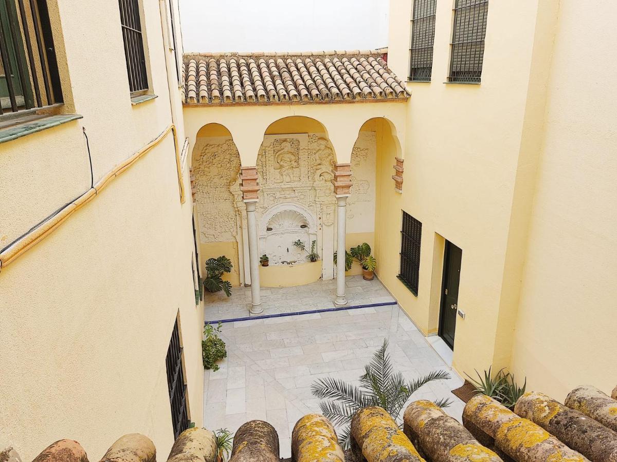 Homeyseville-Bright Apartment At Santa Cruz 4 Pax, Parking Optional Luaran gambar